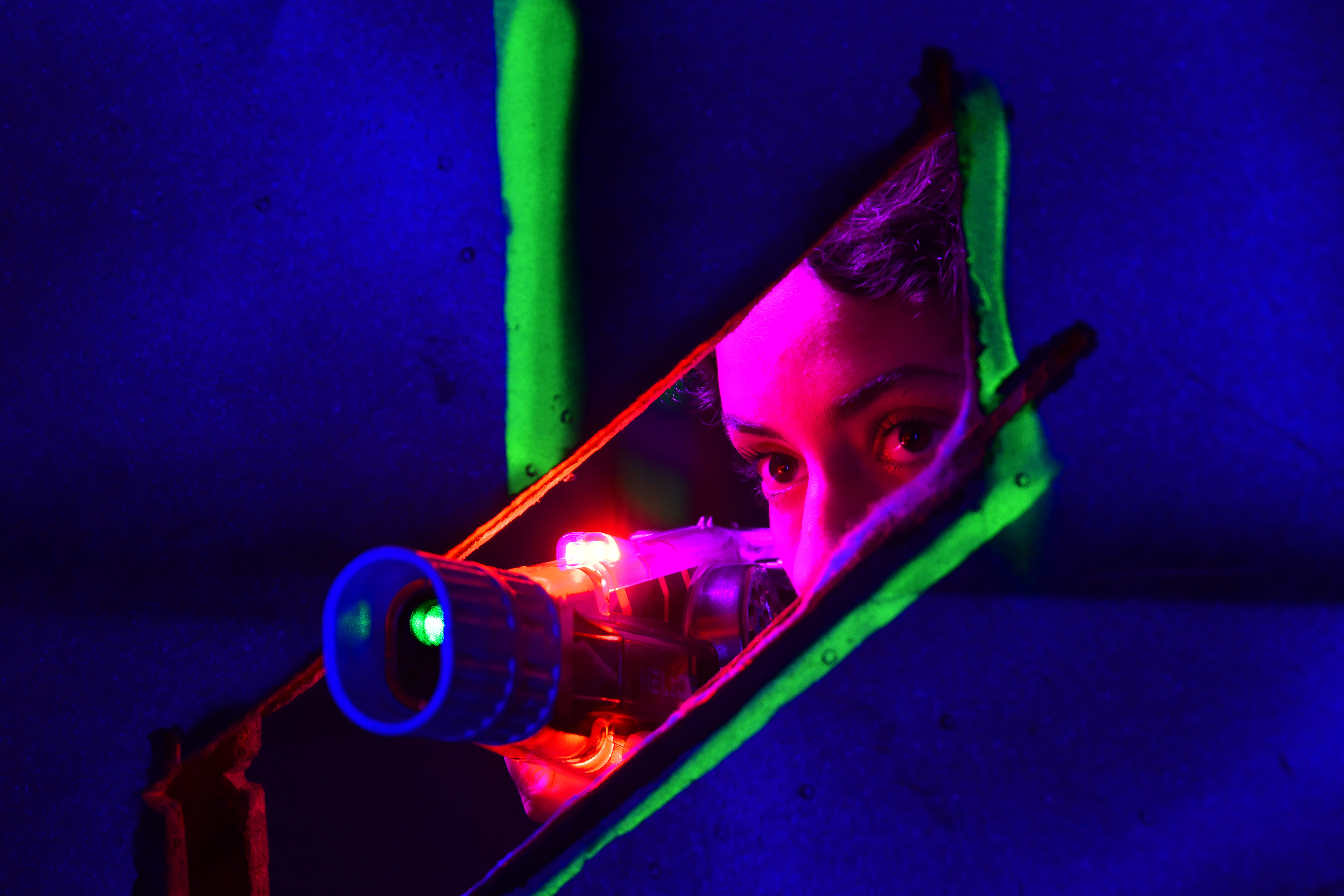 Joueurs en action au Laser Game Gap